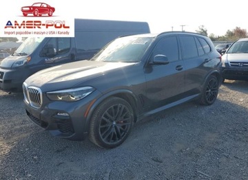 BMW X5 G05 2021 BMW X5 M50i 2021 4.4l 4.4 Benzyna 523KM