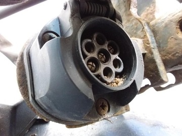 AUDI A4 B8 AVANT KOMBI ZAŘÍZENÍ(HÁK) TÁŽNÝ