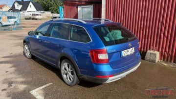 Skoda Octavia III 2014 Skoda Octavia Scout 2.0tdi 184KM automat 4x4 ledy skory xenon panorama 1.r, zdjęcie 7