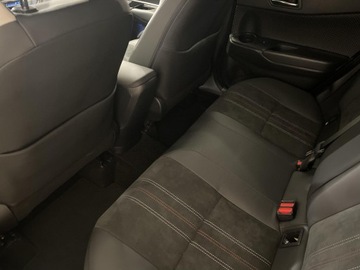 Toyota C-HR I Crossover Facelifting 1.8 Hybrid 122KM 2023 Toyota C-HR 1.8 Hybrid GPF GR Sport Toyota C-HR 1., zdjęcie 10