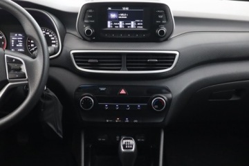 Hyundai Tucson III SUV 1.6 GDI 132KM 2018 Hyundai Tucson 1.6 GDI, Salon Polska, zdjęcie 15