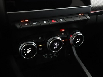 Renault Arkana SUV 1.3 TCe 140KM 2021 Renault Arkana Automat Navi Klimatyzacja, zdjęcie 26