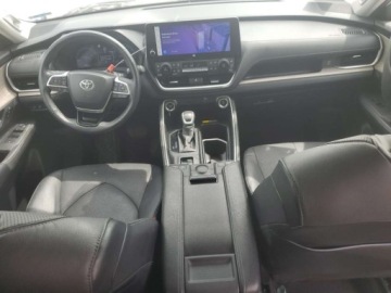 Toyota 2024 Toyota Grand Highlander Xle 2024 2.4 Benzyna 265KM, zdjęcie 8
