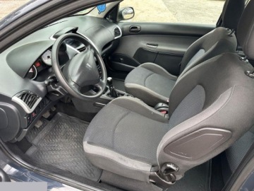 Peugeot 206 Hatchback 5d + 1.4 75KM 2010 Peugeot 206 plus 1.4 benzyna 75KM 2010r, zdjęcie 13