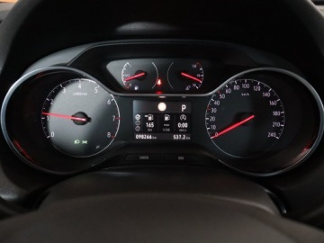 Opel 2020 Opel Grandland 1.2 Turbo, Salon Polska, zdjęcie 10