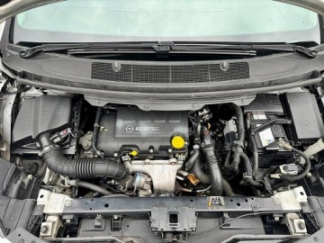 Opel Zafira C Tourer 1.4 Turbo ECOTEC 140KM 2015 Opel Zafira 7 foteli Navi Grz. Fotele Gwarancja, zdjęcie 17