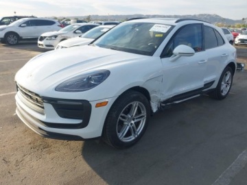 Porsche Macan 2022 Porsche Macan 2022 PORSCHE MACAN 2.0 Benzyna 261KM, zdjęcie 2
