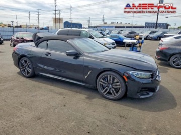BMW Seria 8 II 2023 BMW Seria 8 BMW serii 8 840i Cabrio z 2023 roku , od ubezpieczalni 3.0