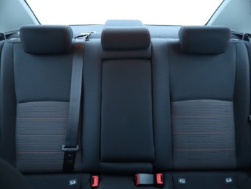 Toyota Avensis III Sedan Facelifting 2015 1.6 Valvematic 132KM 2015 Toyota Avensis 1.6 Valvematic, Salon Polska, zdjęcie 9