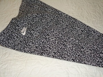 LEGGINSY - NIKE - Rozmiar S