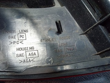 SUZUKI LIANA HB 01- SVĚTLO ZADNÍ PRAVÁ STANLEY P0925