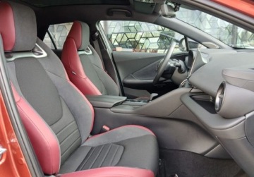 Toyota C-HR II SUV Plug-In 2.0 Hybrid Dynamic Force Plug-in  223KM 2025 Toyota C-HR C-HR PHEV Tokyo Edition FV23 DEMO Bezwypadkowy KINTO, zdjęcie 28