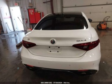 Alfa Romeo Giulia II 2019 Alfa Romeo Giulia 2019 Alfa Romeo Giulia Ti Sport AWD 2.0 Benzyna 280KM, zdjęcie 14