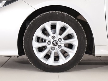 Toyota Corolla XII Sedan 1.8 Hybrid 122KM 2020 Toyota Corolla 1.8 Hybrid, Salon Polska, zdjęcie 14