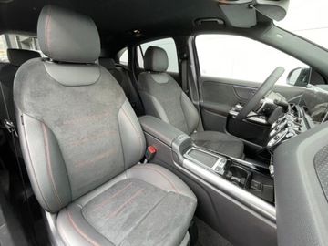 Mercedes GLA II Off-roader Facelifting 2.0 200d 150KM 2025 MERCEDES-BENZ GLA 200 d AMG Line Suv 2.0 (150KM) 2025, zdjęcie 5