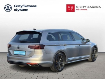 Volkswagen Passat B8 Variant Facelifting 2.0 TDI SCR 200KM 2022 Volkswagen Passat R-Line 4Mot. HarmanKardon LED Matrix Hak Kamera Cofania, zdjęcie 4