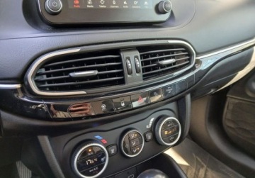 Fiat Tipo II Hatchback Facelifting 1.5 Hybrid 130KM 2023 Fiat Tipo Tipo Cross FV23 Salon PL Bezwypadkowy 1 wlasciciel, zdjęcie 22