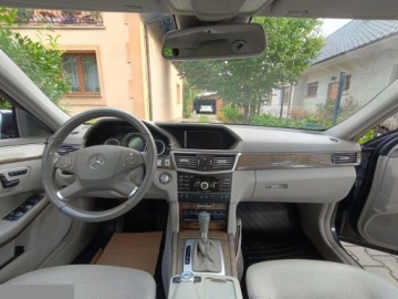 Mercedes Klasa E W212 Limuzyna 250 CDI BlueEFFICIENCY 204KM 2009 Mercedes Klasa E 250 CDI 204KM 2009r, zdjęcie 7