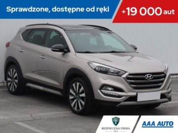 Hyundai Tucson III SUV 1.6 T-GDI 177KM 2018 Hyundai Tucson 1.6 T-GDI, Salon Polska