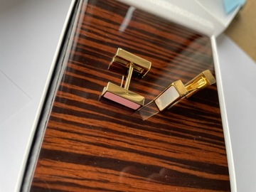 Spinki do mankietów EXC Bolid Wyścigówka Formuła 1 Gokart w Etui na prezent