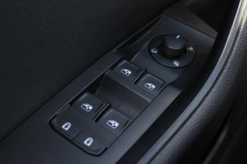 Skoda Superb III Kombi Facelifting 2.0 TDI SCR 150KM 2020 Skoda Superb 2.0 TDI || Kamera || Grzane fotele, zdjęcie 6