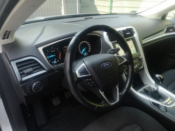 Ford Mondeo V Kombi 2.0 TDCi 150KM 2019 Ford Mondeo 2.0 TDCI 150KM Klima Kamera Navi, zdjęcie 9
