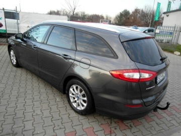 Ford Mondeo V Kombi 2.0 TDCi 150KM 2015 Ford Mondeo Klimatronik Nawigacja Alu Felgi Komputer 2.0 Diesel 150KM, zdjęcie 13