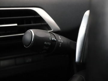 Peugeot 3008 II Crossover 1.5 BlueHDI 130KM 2018 Peugeot 3008 Automat Virtual Navi Kamera cofania, zdjęcie 35