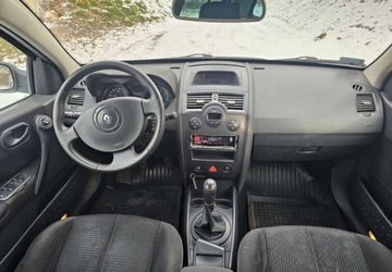 Renault Megane II Sedan 1.6 i 16V 115KM 2003 Renault Megane Renault Megane 1.6 Pack Expression 1.6 Benzyna 115KM, zdjęcie 6