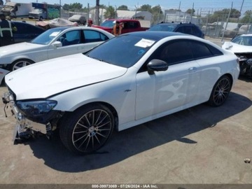 Mercedes Klasa E W213 2022 Mercedes-Benz Klasa E amg 53, 2022r., 4x4, 3.0L 3.0 Benzyna 429KM, zdjęcie 1