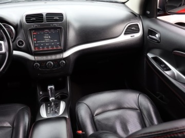 Dodge Journey 3.6 V6 287KM 2016 Dodge Journey 3.6 V6, GAZ, 4X4, Automat, zdjęcie 7