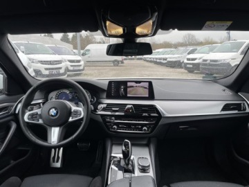 BMW Seria 5 G30-G31 Limuzyna 520d 190KM 2020 BMW 5 Pakiet M-Sport! Salon Polska! FV 23% Serwis ASO BMW! Mod.2020!, zdjęcie 4