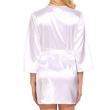 ЖЕНСКИЙ АТЛАСНЫЙ ХАЛАТ С КРУЖЕВНЫМИ ЦВЕТАМИ