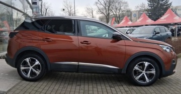 Peugeot 3008 II Crossover 1.2 PureTech 130KM 2019 Peugeot 3008 Peugeot 3008 1,2 PureTech GPF Allure SS EAT8 po wymianie ro, zdjęcie 4