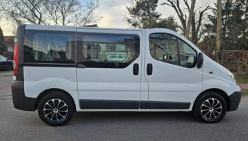 Opel Vivaro A 2013 Opel Vivaro 9 osób, zdjęcie 17