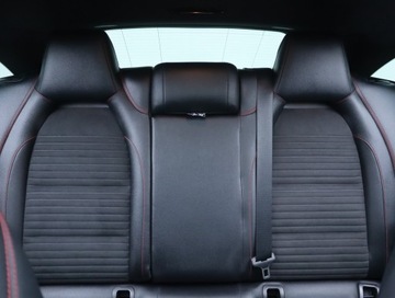 Mercedes CLA C117 Shooting Brake 1.6 180 122KM 2015 Mercedes CLA 180, Automat, Skóra, Navi, Xenon, zdjęcie 9