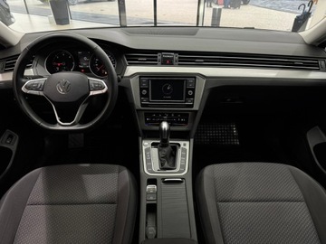 Volkswagen Passat B8 Variant Facelifting 2.0 TDI SCR 150KM 2020 Volkswagen Passat EVO Essence / 1właściciel / Salo, zdjęcie 12