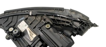 MERCEDES C klasė W206 21- dešinė priekinė žibintas FULL LED A2069069003 – nuotrauka 10