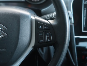 Suzuki Vitara III SUV 1.6 VVT 120KM 2015 Suzuki Vitara 1.6 VVT, Salon Polska, Serwis ASO, zdjęcie 19
