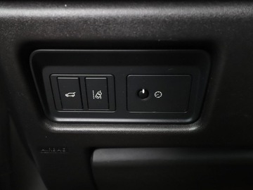 Land Rover Discovery Sport SUV 2.0 TD4 180KM 2017 Land Rover Discovery Sport 4x4 automat skóra navi, zdjęcie 33