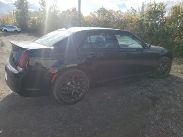 Chrysler 300C II 2023 Chrysler 300s 2023 3.6L 3.6 Benzyna 300KM, zdjęcie 3