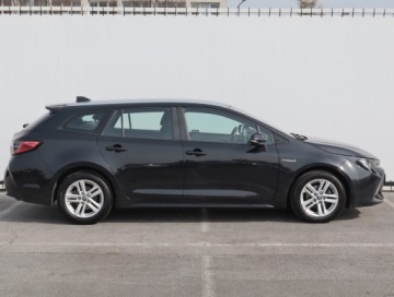 Toyota Corolla XII TS Kombi 1.8 Hybrid 122KM 2021 Toyota Corolla 1.8 Hybrid, Salon Polska, zdjęcie 5