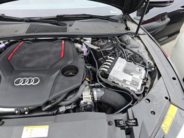 Audi A7 C8 2022 Audi S7 Sportback Prestige 2022 2.9l 2.9 Benzyna 444KM, zdjęcie 6