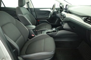 Ford Focus IV Kombi 1.5 EcoBlue 120KM 2021 Ford Focus 1.5 EcoBlue, Salon Polska, Automat, zdjęcie 6