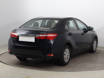 Toyota Corolla X Sedan Facelifting 1.6 Valvematic 132KM 2014 Toyota Corolla 1.6 Valvematic, Salon Polska, zdjęcie 4