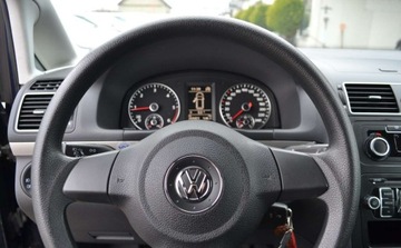 Volkswagen Touran II 1.6 TDI 105KM 2014 Volkswagen Touran Bezwypadkowy - Serwis - OPLACONY - Bez Korozji 1.6 105KM, zdjęcie 24