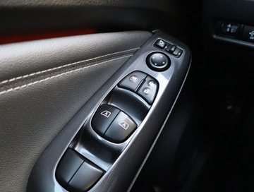 Nissan Juke II Crossover 1.0 DIG-T 117KM 2020 Nissan Juke 1.0 DIG-T, Salon Polska, zdjęcie 14