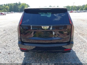 Cadillac Escalade III 2021 Cadillac Escalade Sport 2021 6.2l 6.2 Benzyna 420KM, zdjęcie 3