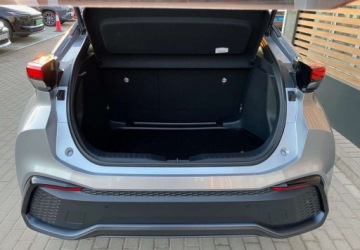 Toyota C-HR II SUV 1.8 Hybrid 140KM 2025 Toyota C-HR Toyota C-HR 1.8 Hybrid Executive 1.8 Hybryda 140KM, zdjęcie 7