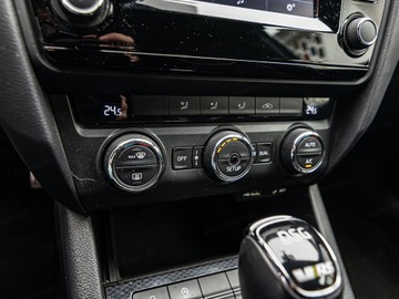 Skoda Octavia III RS Kombi 2.0 TSI 220KM 2013 SKODA Octavia 2.0 TSI RS DSG Combi 220KM 2013, zdjęcie 16